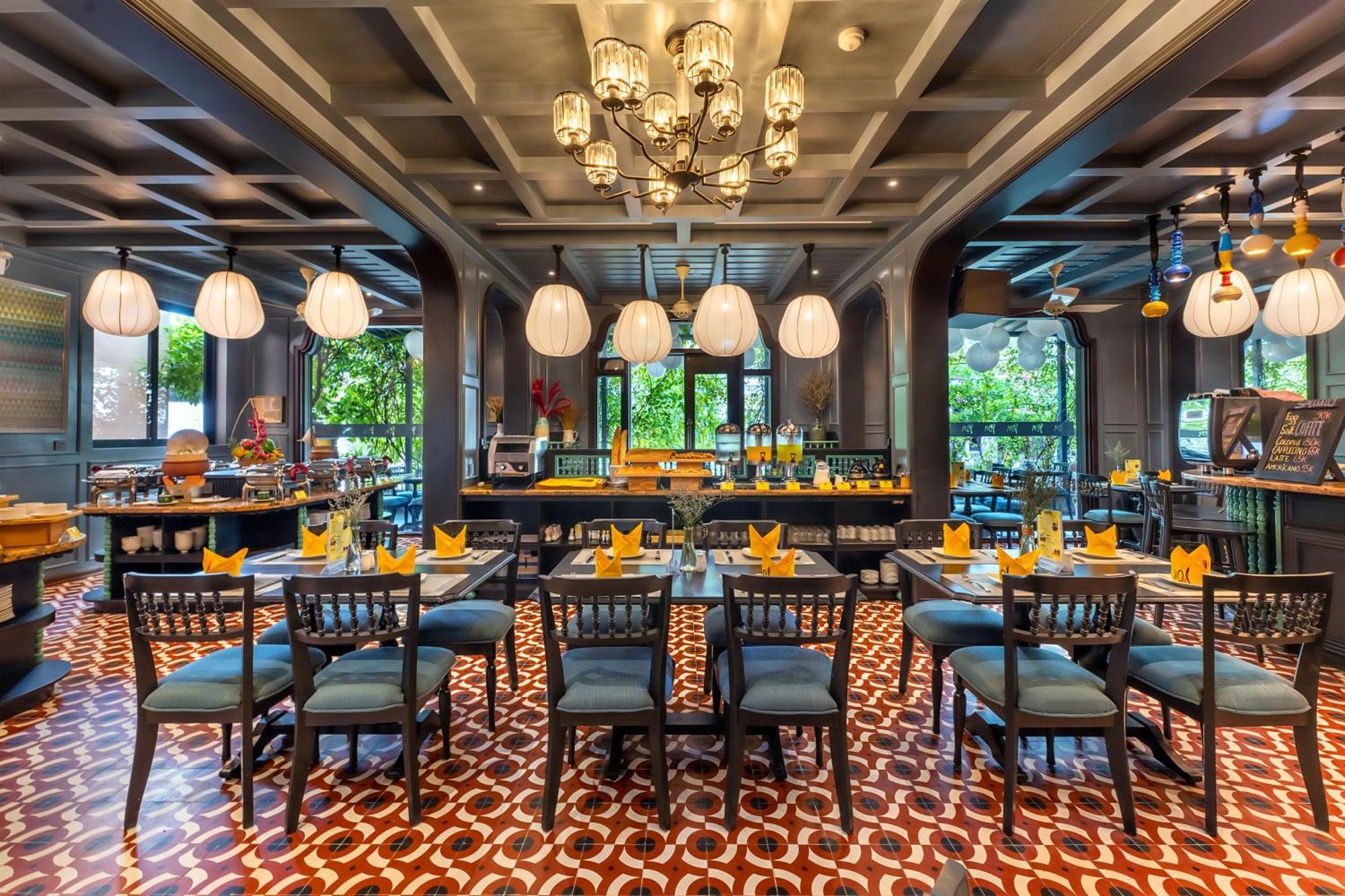 Son Hoi An Boutique Hotel&Spa Extérieur photo The restaurant