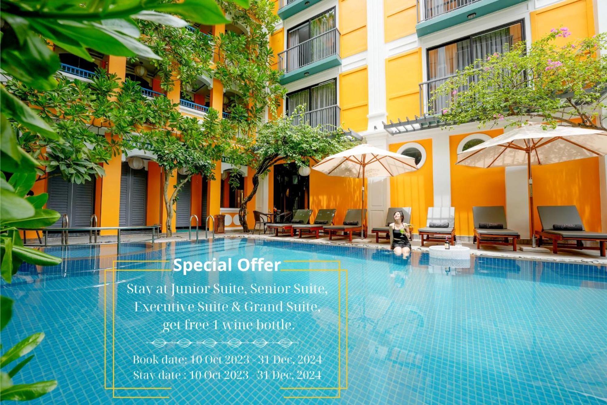 Son Hoi An Boutique Hotel&Spa Extérieur photo The hotel's swimming pool