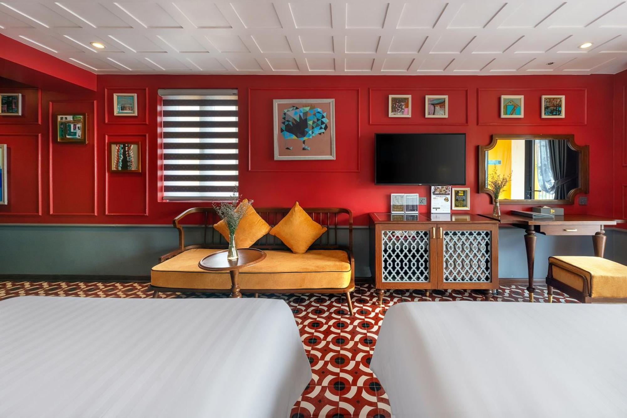 Son Hoi An Boutique Hotel&Spa Extérieur photo Suite room at the hotel